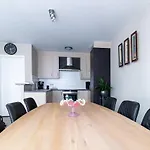 Laluna Holiday Apartment